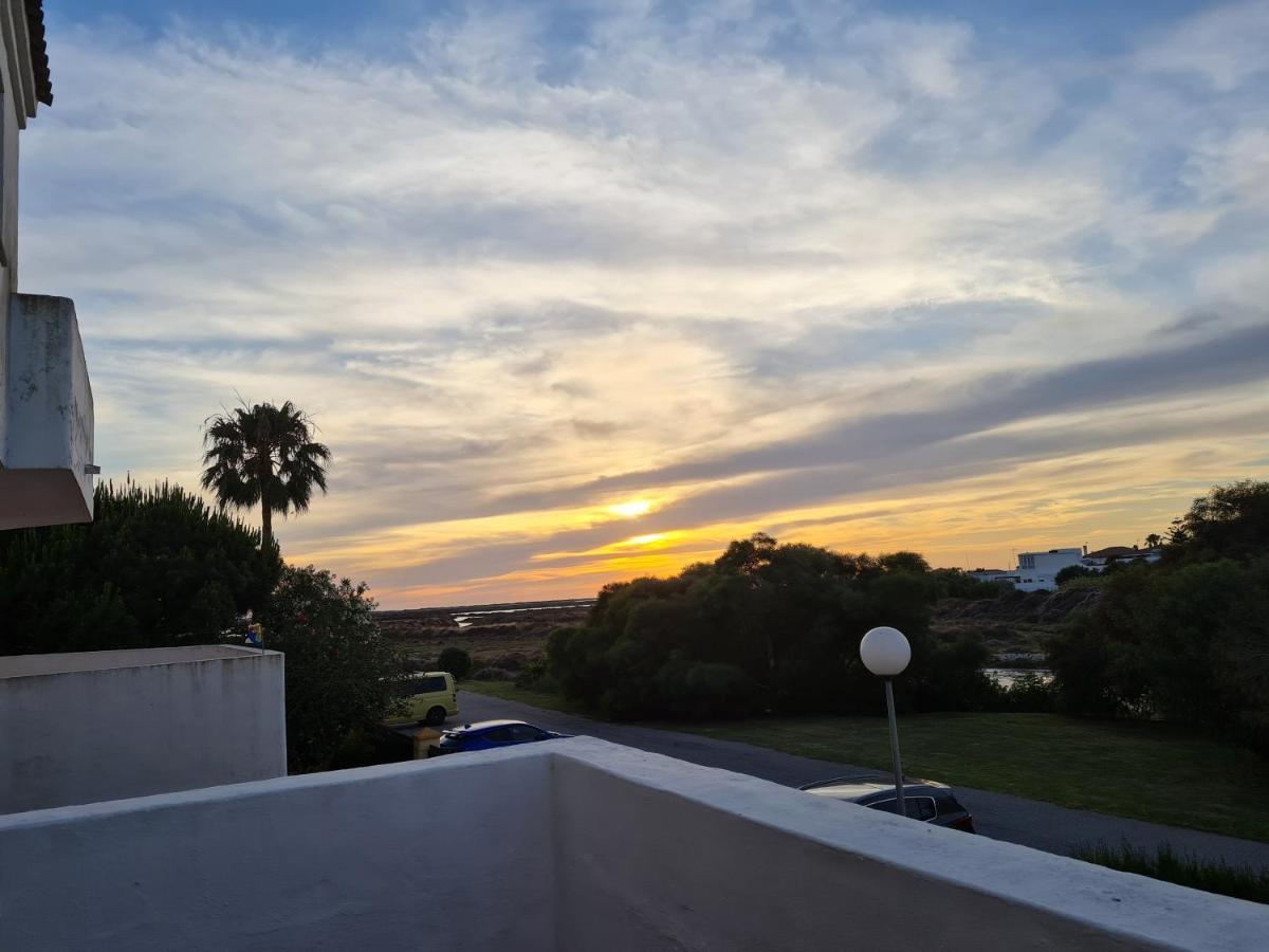 Aparta Club La Barrosa Apartment Chiclana de la Frontera Bagian luar foto